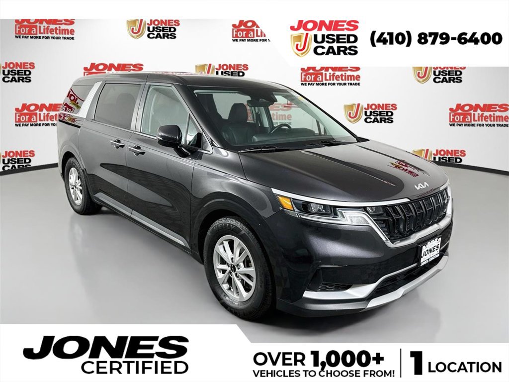 Used 2022 Kia Carnival LX FWD image 1