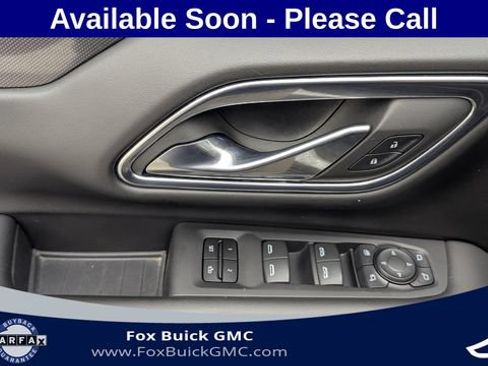 Used 2023 Chevrolet Suburban RST w/ Sport Performance Package AWD/4WD image 27