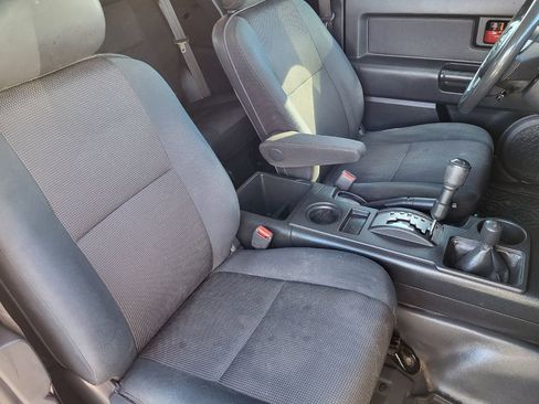 Used 2007 Toyota FJ Cruiser 4WD image 20