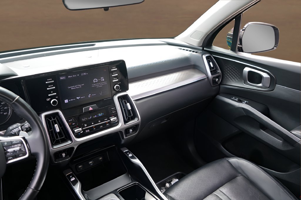 Used 2021 Kia Sorento S FWD image 27