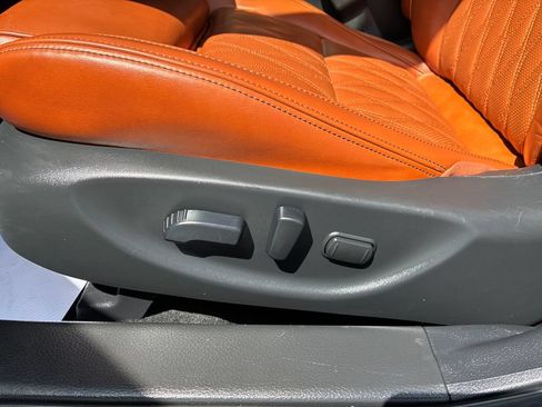 Used 2019 Nissan Maxima Platinum w/ Reserve Package FWD image 12