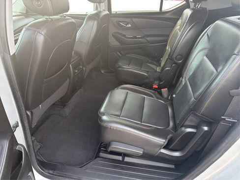 Used 2021 Chevrolet Traverse Premier AWD/4WD image 10