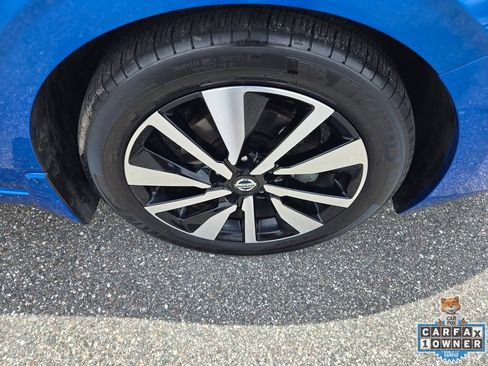 Used 2021 Nissan Sentra SV w/ SV Premium Package FWD image 11