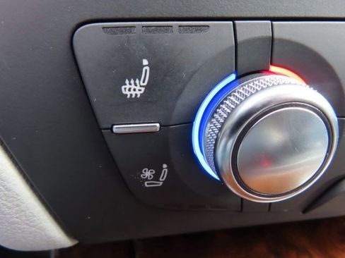 Used 2014 Audi A6 3.0T Prestige image 28