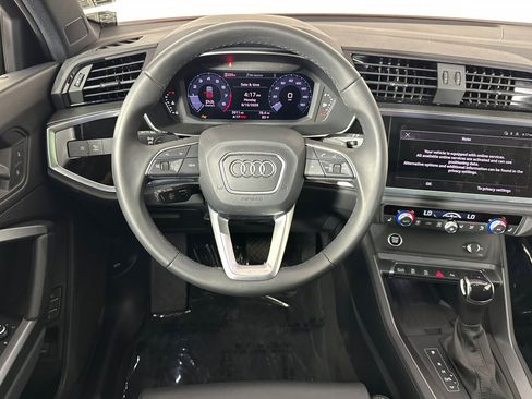 Used 2025 Audi Q3 2.0T Premium w/ Convenience Package AWD/4WD image 13