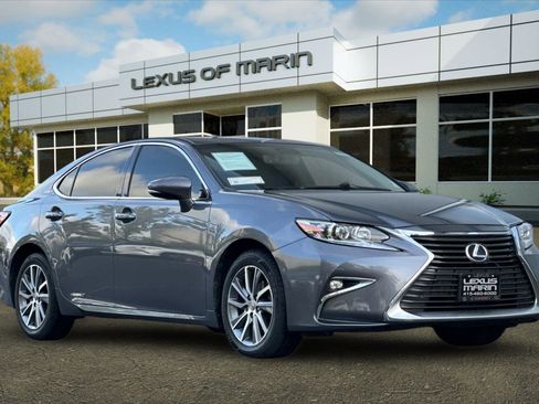 Used 2016 Lexus ES 300h image 6