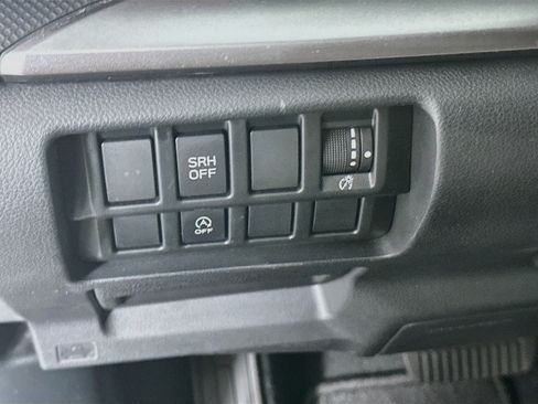 Used 2021 Subaru Forester Premium w/ Popular Package #1 AWD/4WD image 17