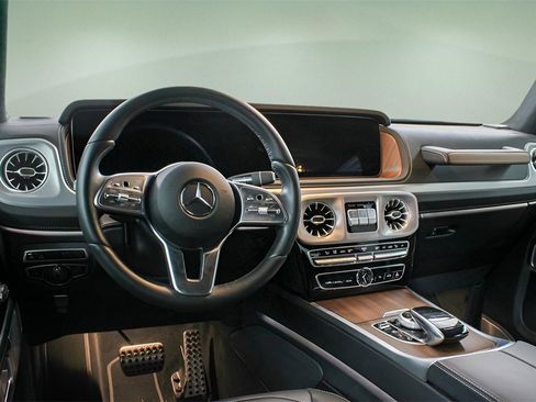 Used 2024 Mercedes-Benz G 550 image 13
