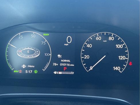 Used 2025 Honda CR-V Sport Touring image 29