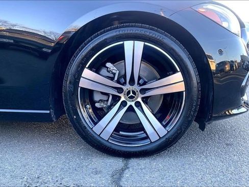 Used 2025 Mercedes-Benz C 300 4MATIC Sedan image 9