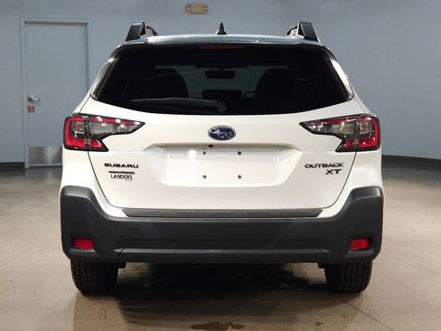 Used 2024 Subaru Outback Onyx Edition XT AWD/4WD image 6