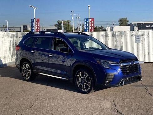 New 2026 Subaru Ascent Touring image 2