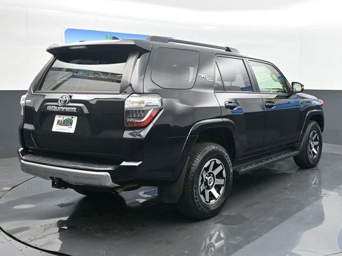 Used 2024 Toyota 4Runner TRD Off-Road Premium image 5