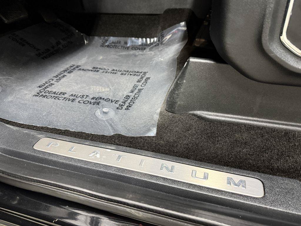 Used 2019 Ford Expedition Max Platinum AWD/4WD image 15