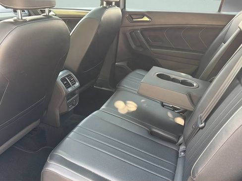 Used 2023 Volkswagen Tiguan SE R-Line FWD image 32