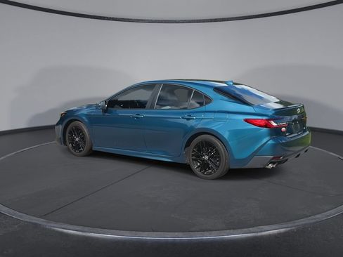 Certified 2025 Toyota Camry SE w/ Convenience Package FWD image 6