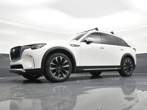 Used 2024 MAZDA CX-90 Plug-In Hybrid w/ Premium Plus AWD/4WD image 24