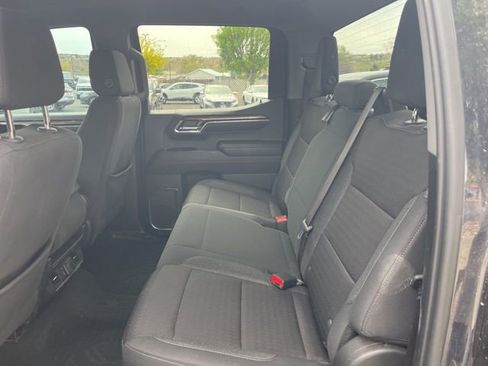 Used 2024 Chevrolet Silverado 1500 LT image 7