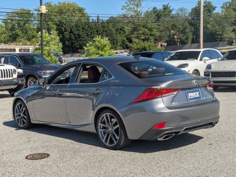 Used 2019 Lexus IS 300 F Sport w/ F Sport Package AWD/4WD image 3