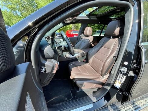 Used 2022 Mercedes-Benz GLS 450 4MATIC image 17