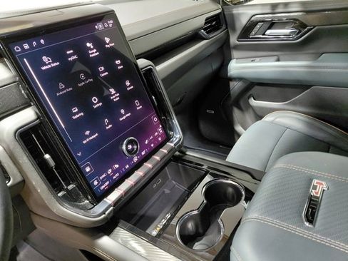 Used 2025 GMC Yukon AT4 w/ LPO, Floor Liner Package image 35