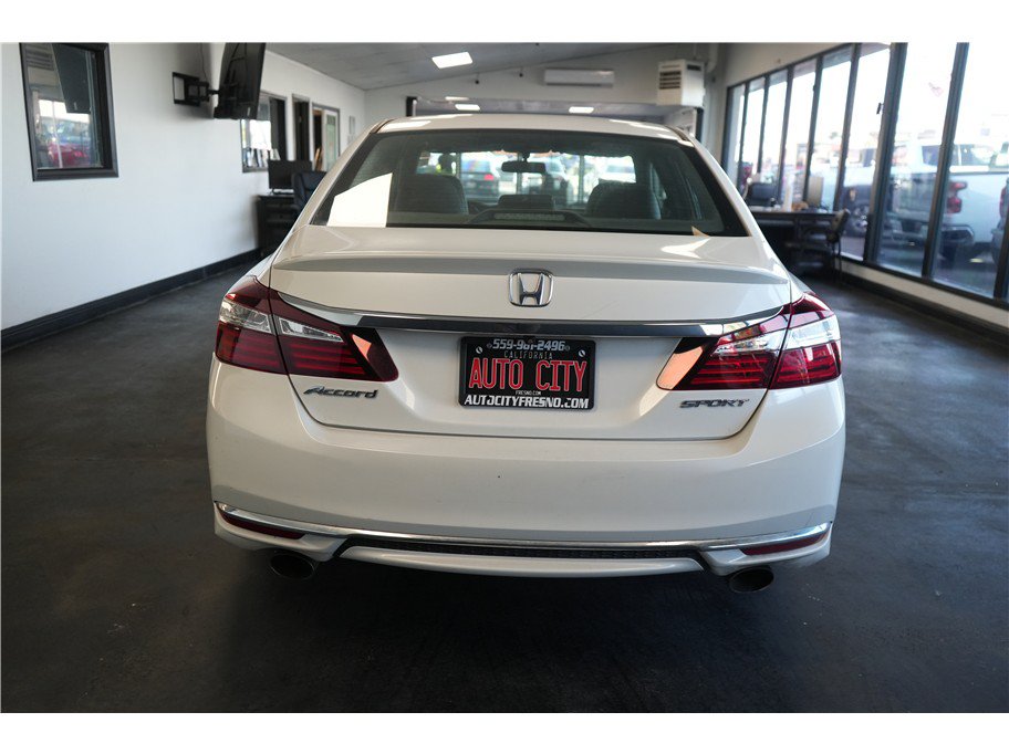 Used 2016 Honda Accord Sport image 6