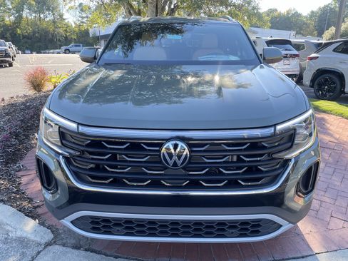 New 2026 Volkswagen Atlas Cross Sport SEL image 2