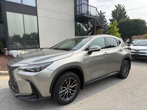 Used 2024 Lexus NX 350 AWD image 18