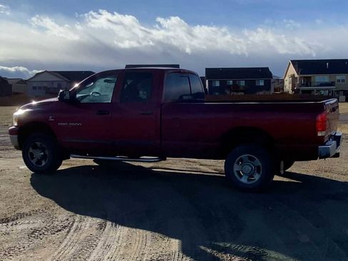 Used 2006 Dodge Ram 2500 Truck SLT w/ Quad Cab Big Horn Value Group image 7