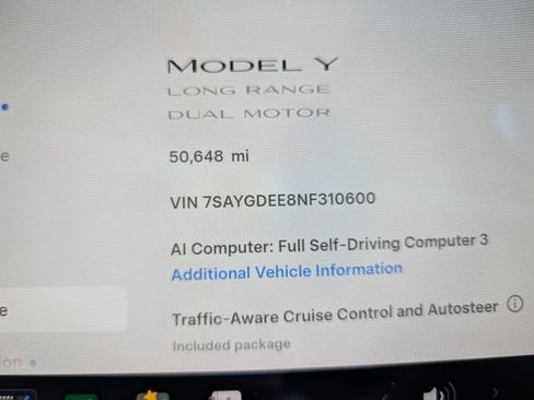 Used 2022 Tesla Model Y Long Range AWD/4WD image 22
