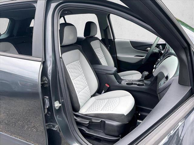Used 2020 Chevrolet Equinox LS FWD image 9