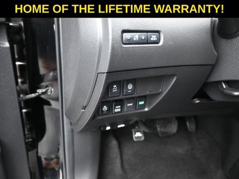 Used 2022 Nissan Rogue Sport SV AWD/4WD image 16