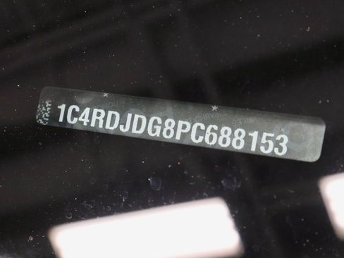 Used 2023 Dodge Durango GT image 39