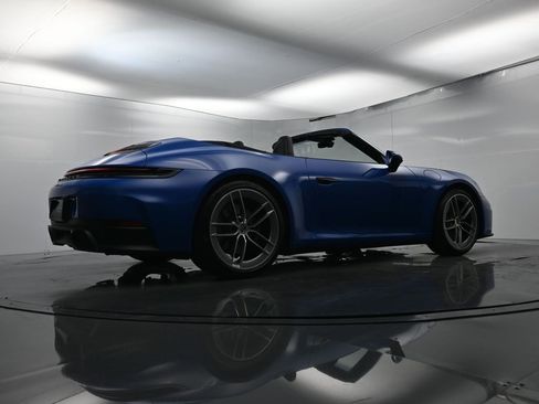 Used 2025 Porsche 911 Carrera image 56