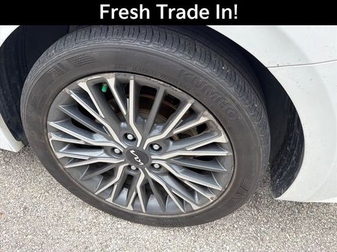 Certified 2024 Kia Forte GT-Line FWD image 6