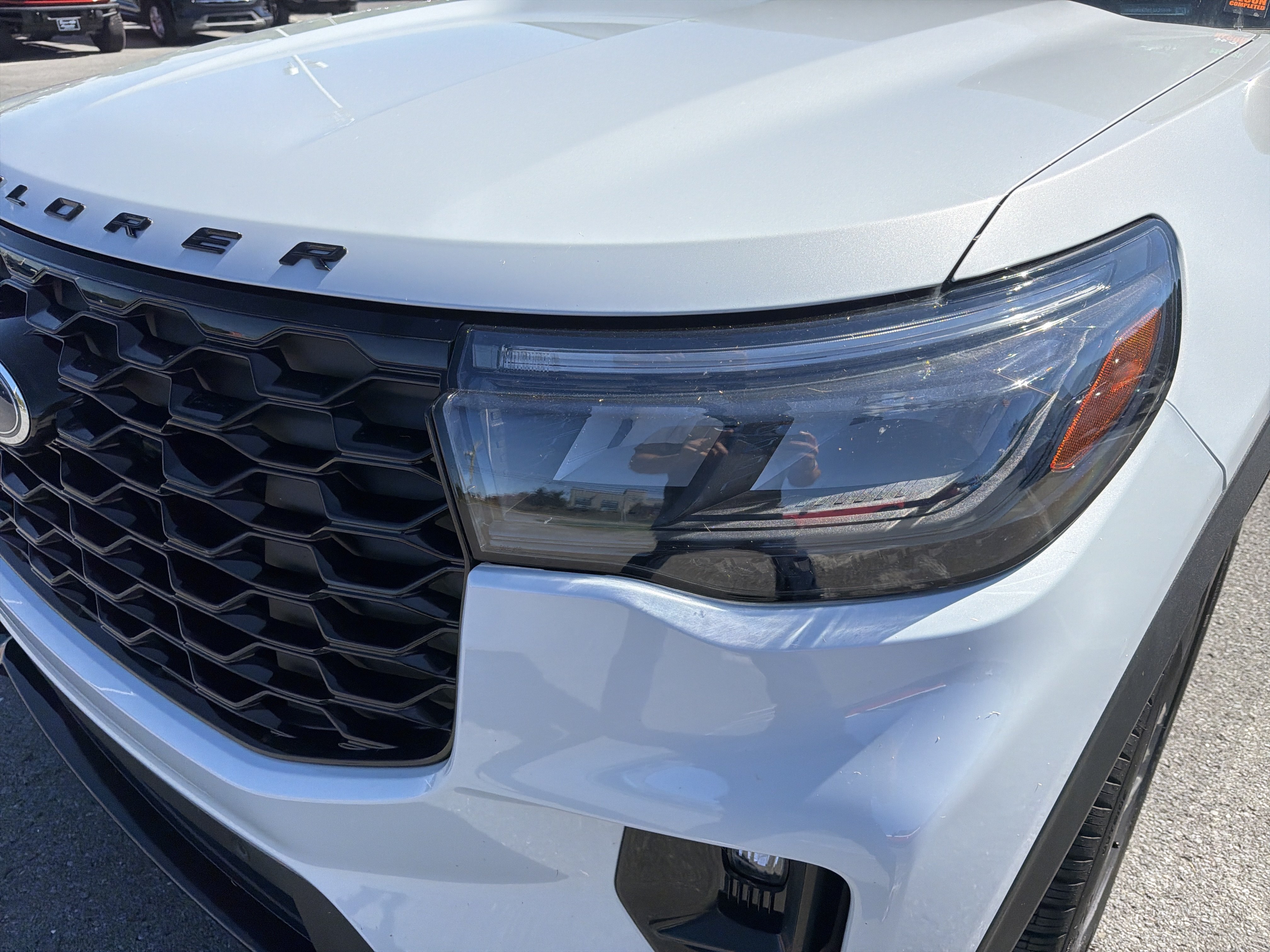 Certified 2026 Ford Explorer ST-Line w/ ST-Line Street Pack AWD/4WD image 10