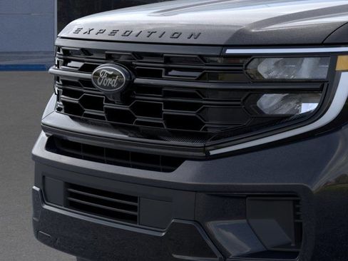 New 2026 Ford Expedition Max Platinum w/ Stealth Appearance Package AWD/4WD image 18