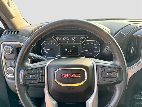 Used 2020 GMC Sierra 1500 SLT image 13
