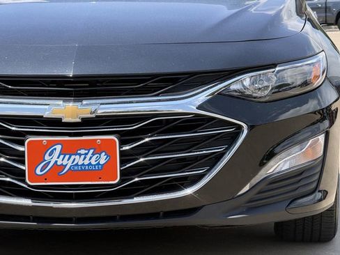 Used 2024 Chevrolet Malibu LT FWD image 11