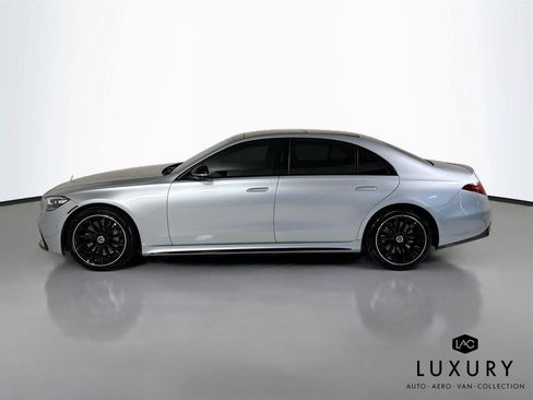 Used 2023 Mercedes-Benz S 500 4MATIC w/ AMG Line image 9