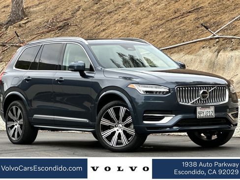 Used 2025 Volvo XC90 T8 Plus AWD/4WD image 1
