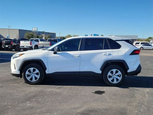 Used 2024 Toyota RAV4 LE image 13
