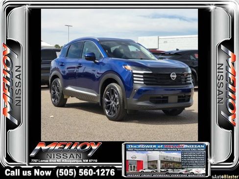 Certified 2025 Nissan Kicks SR image 3