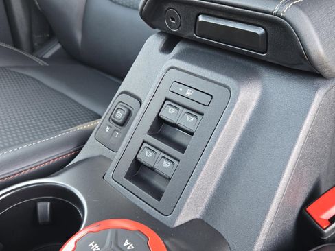 Used 2024 Ford Bronco Raptor image 17