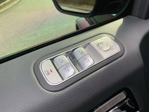 Used 2025 Mercedes-Benz G 63 AMG 4MATIC w/ Manufactur Interior Package image 23