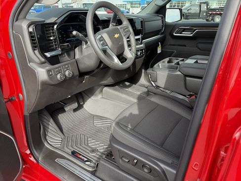 New 2026 Chevrolet Silverado 1500 LT image 15