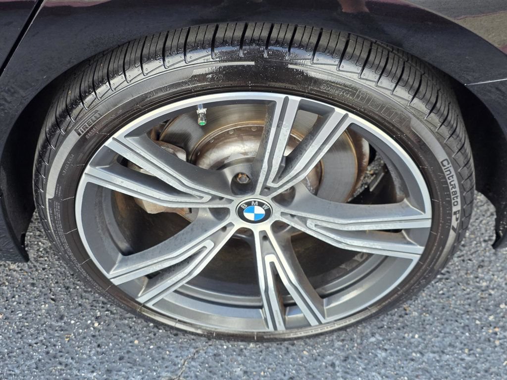 Used 2020 BMW 330i Sedan w/ Convenience Package RWD image 35