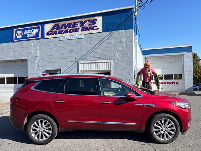 Used 2018 Buick Enclave Premium w/ Experience Buick Package AWD/4WD image 7
