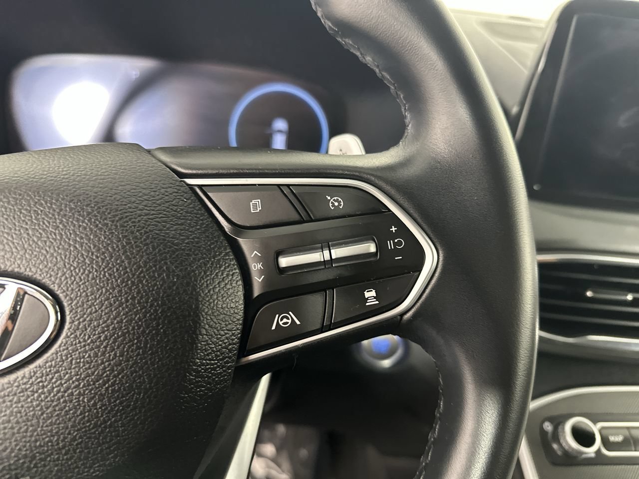 Used 2023 Hyundai Santa Fe Blue AWD/4WD image 7