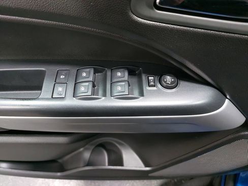 Used 2019 Chevrolet Colorado LT w/ LPO, Premium Interior Package image 28